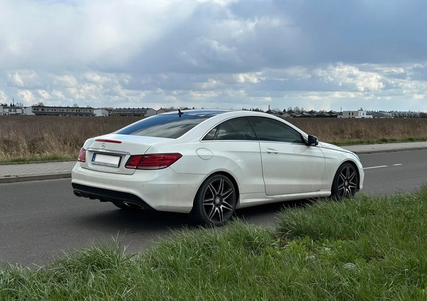 Mercedes-Benz Klasa E cena 89900 przebieg: 167000, rok produkcji 2015 z Łódź małe 67
